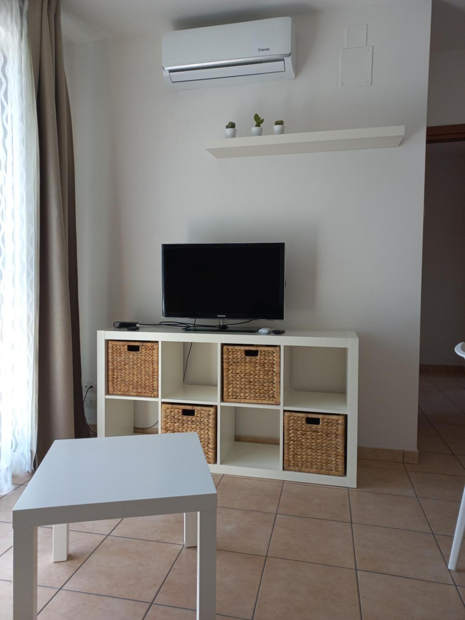 Appartamento Le Palme มอนเตซิลวาโน ภายนอก รูปภาพ
